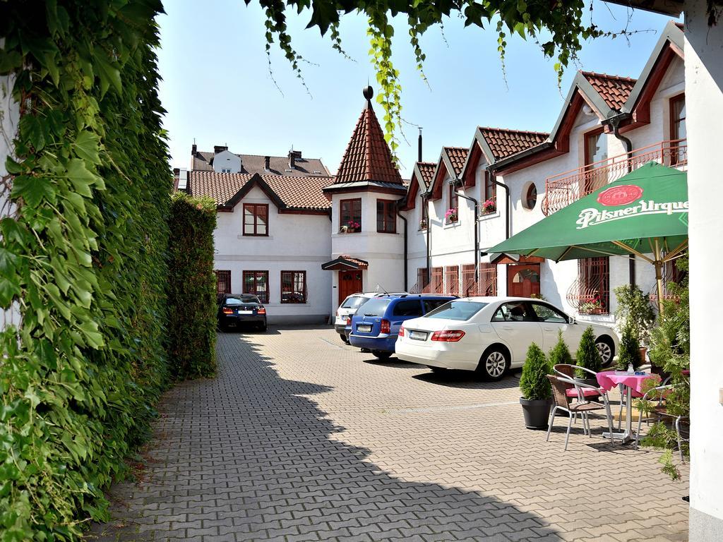 Hotel Atrium Pardubice Eksteriør bilde