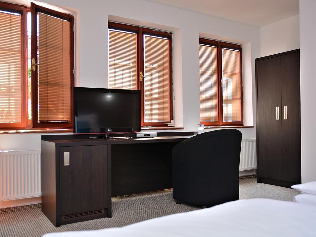Hotel Atrium Pardubice Eksteriør bilde
